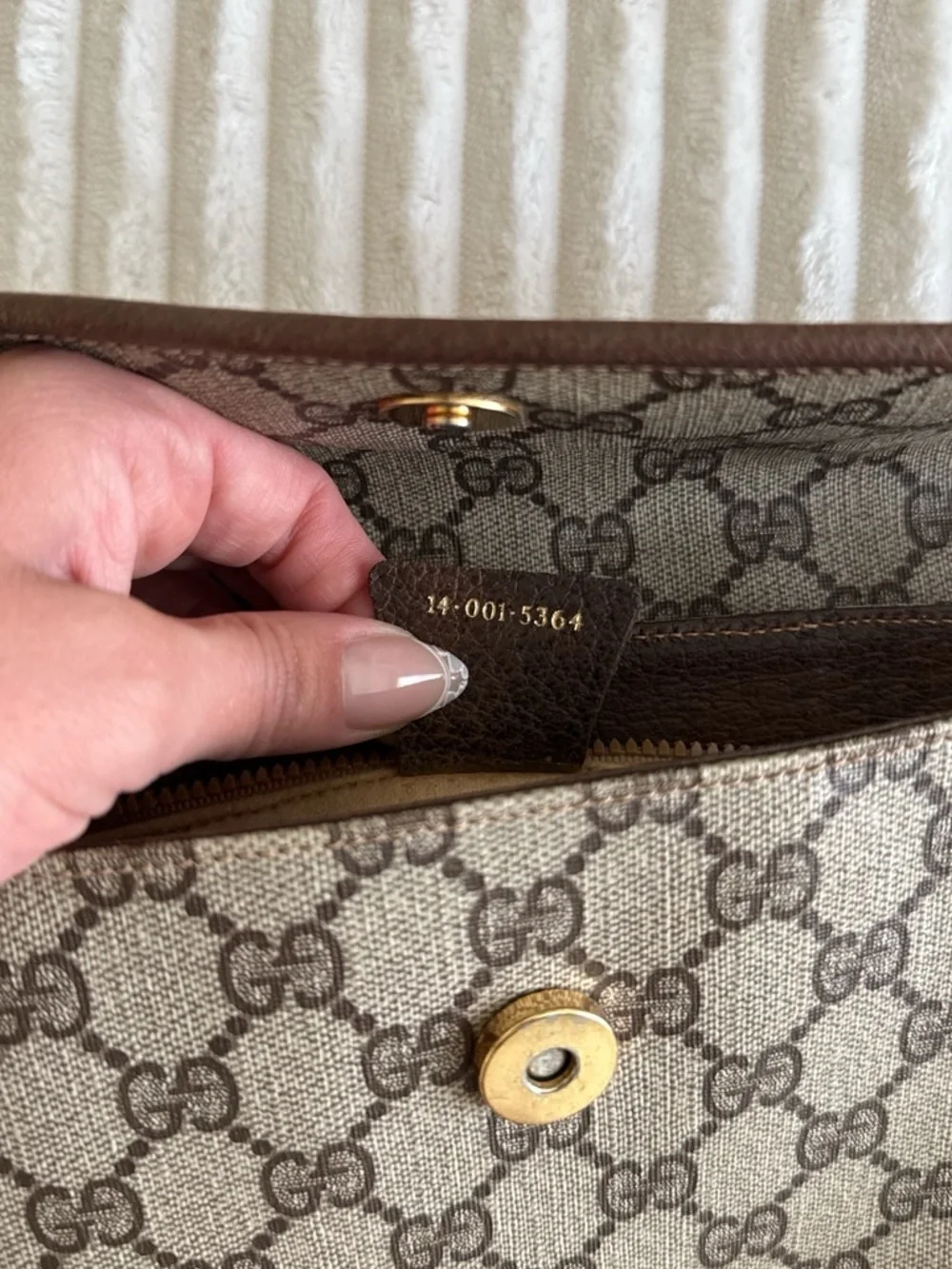Gucci Beige Brown Monogram Crossbody with Green-Red Stripe - Picture 6 of 6